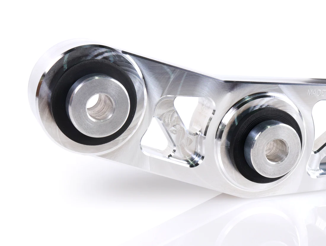 Function7 Rear Lower Control Arms (88-95 Civic / 90-01 Integra)