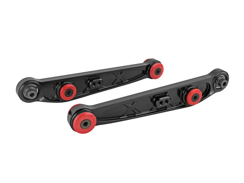 Skunk2 Alpha Rear Lower Control Arms - Black (88-95 Civic / CRX / 90-01 Integra)