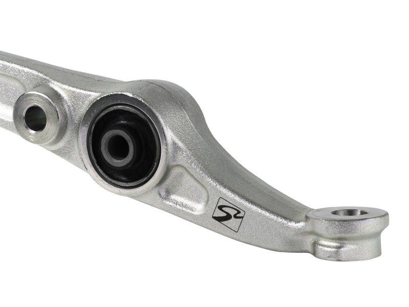 Skunk2 Front Lower Contorl Arms - Hard Rubber (96-00 Honda Civic)