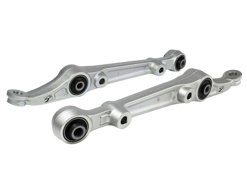 Skunk2 Front Lower Contorl Arms - Hard Rubber (96-00 Honda Civic)